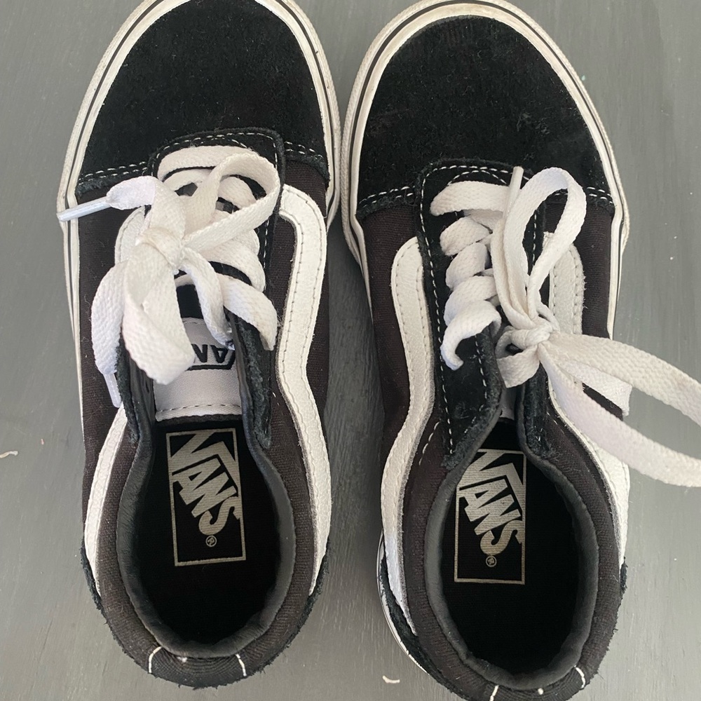 Vans Kids Black and White Sneakers Youth 12